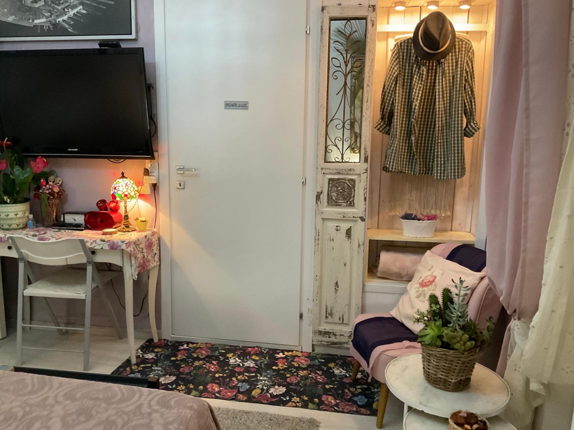 Suite In Florencia Exterior foto